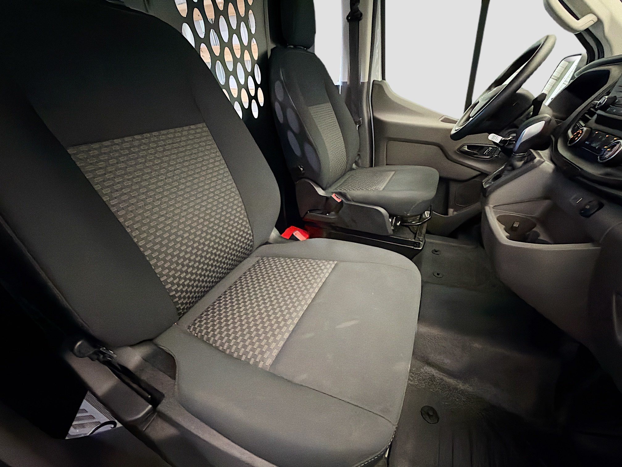 Used 2025 Ford Transit 250 Low Roof w/ Exterior Upgrade Package RWD image 14