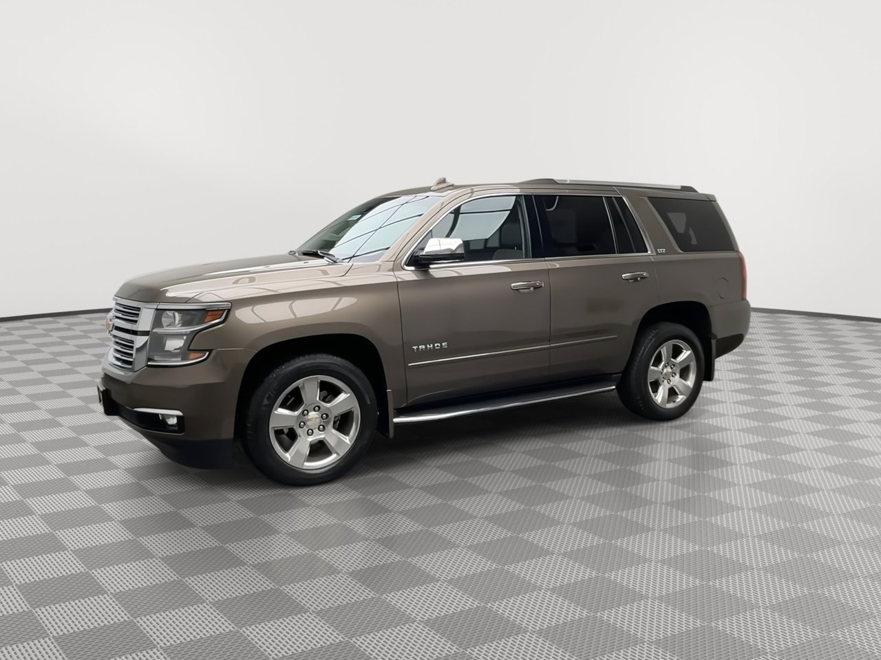 Used 2015 Chevrolet Tahoe LTZ AWD/4WD image 40