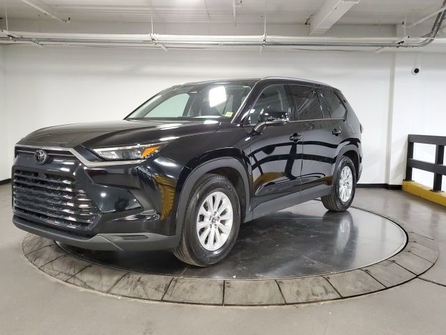 Used 2024 Toyota Grand Highlander XLE image 4