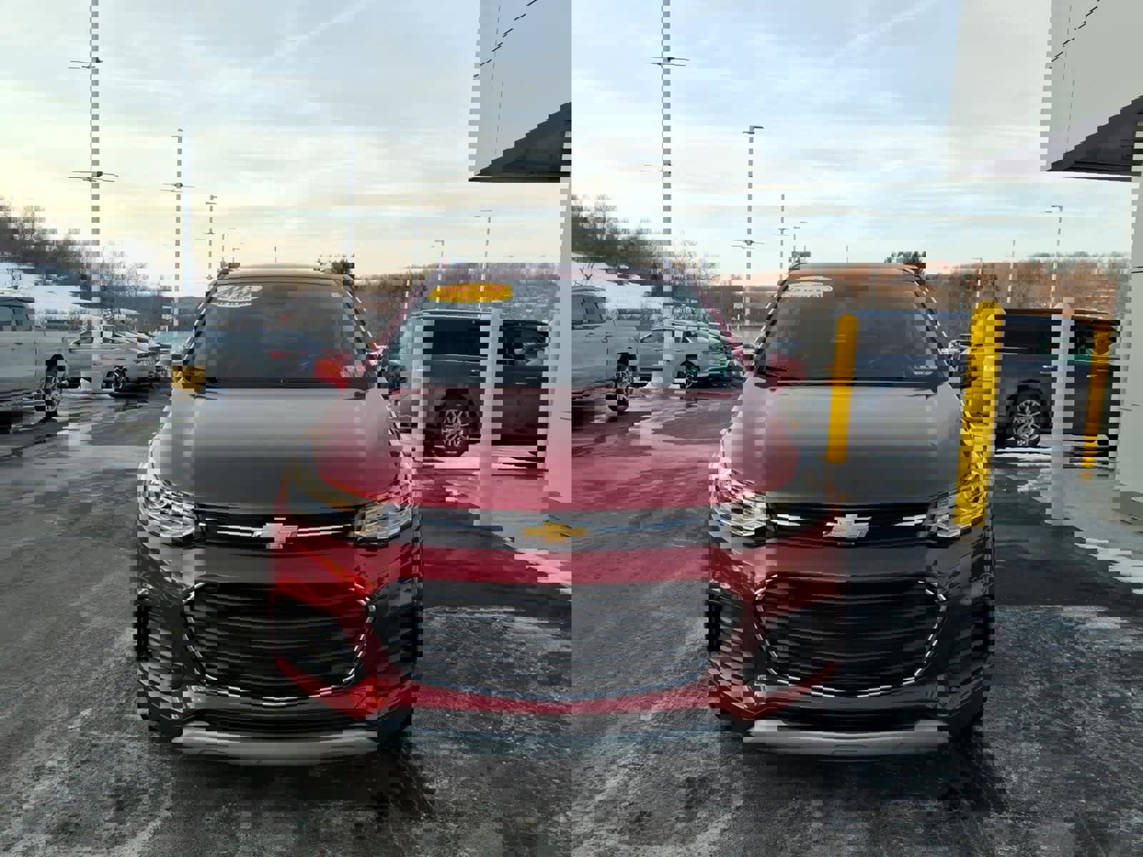 Used 2019 Chevrolet Trax LT w/ Driver Confidence Package image 3