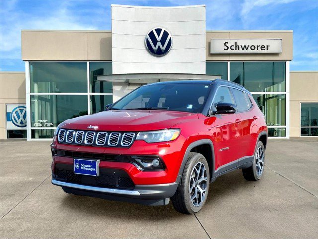 Used 2025 Jeep Compass Limited image 2