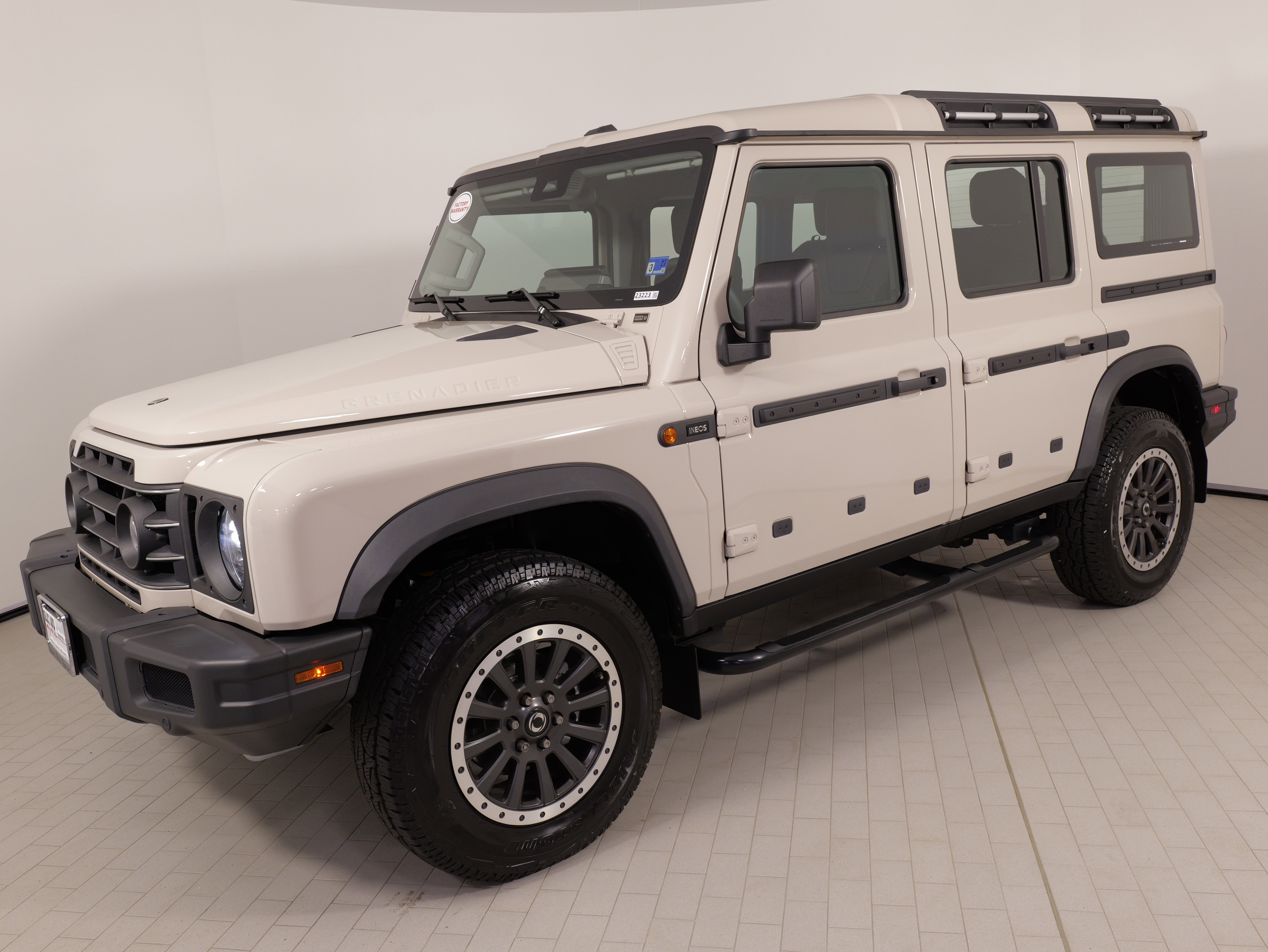 Used 2024 INEOS Grenadier Fieldmaster image 1