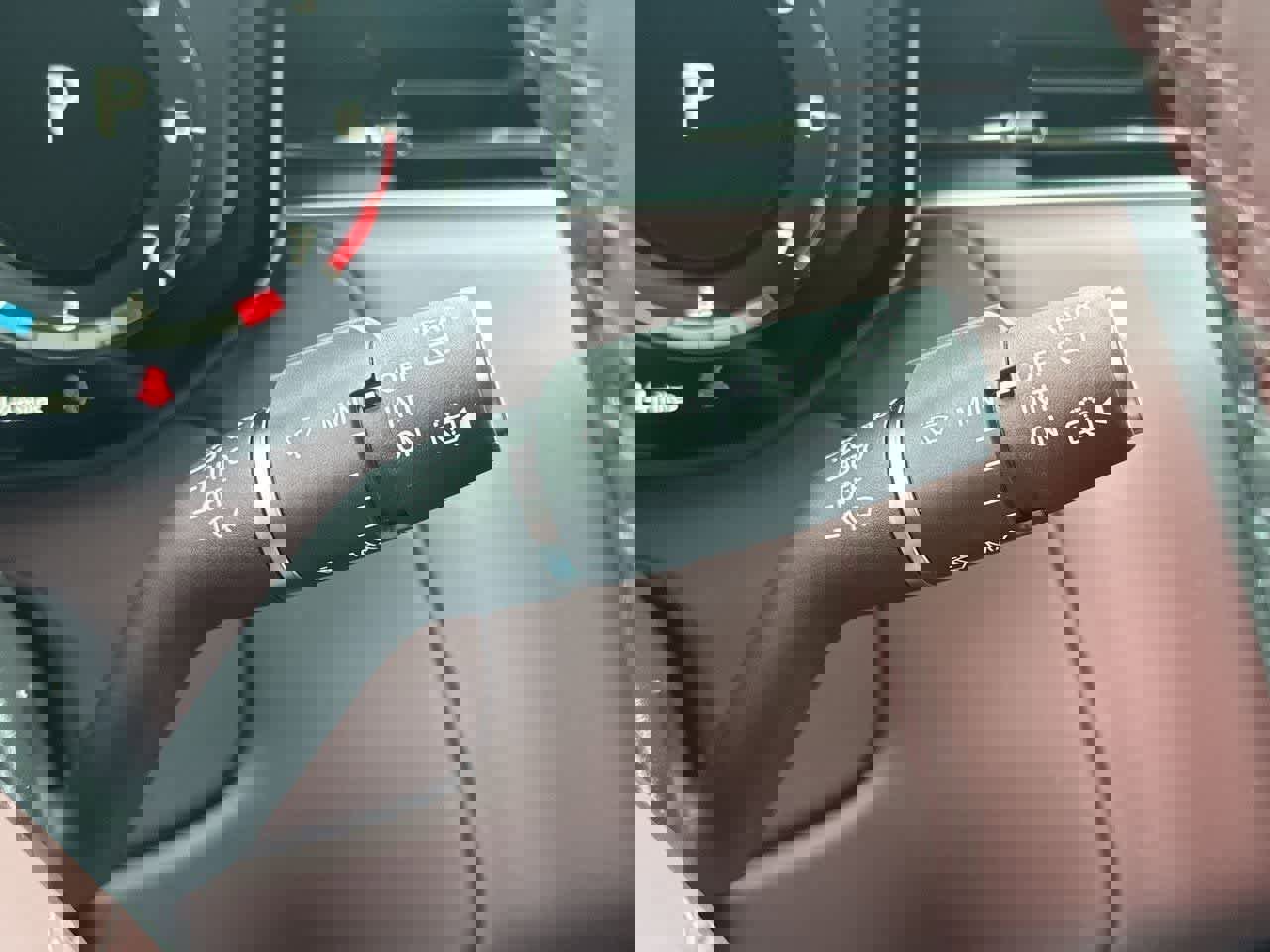 New 2026 Land Rover Range Rover Sport Dynamic SE image 25