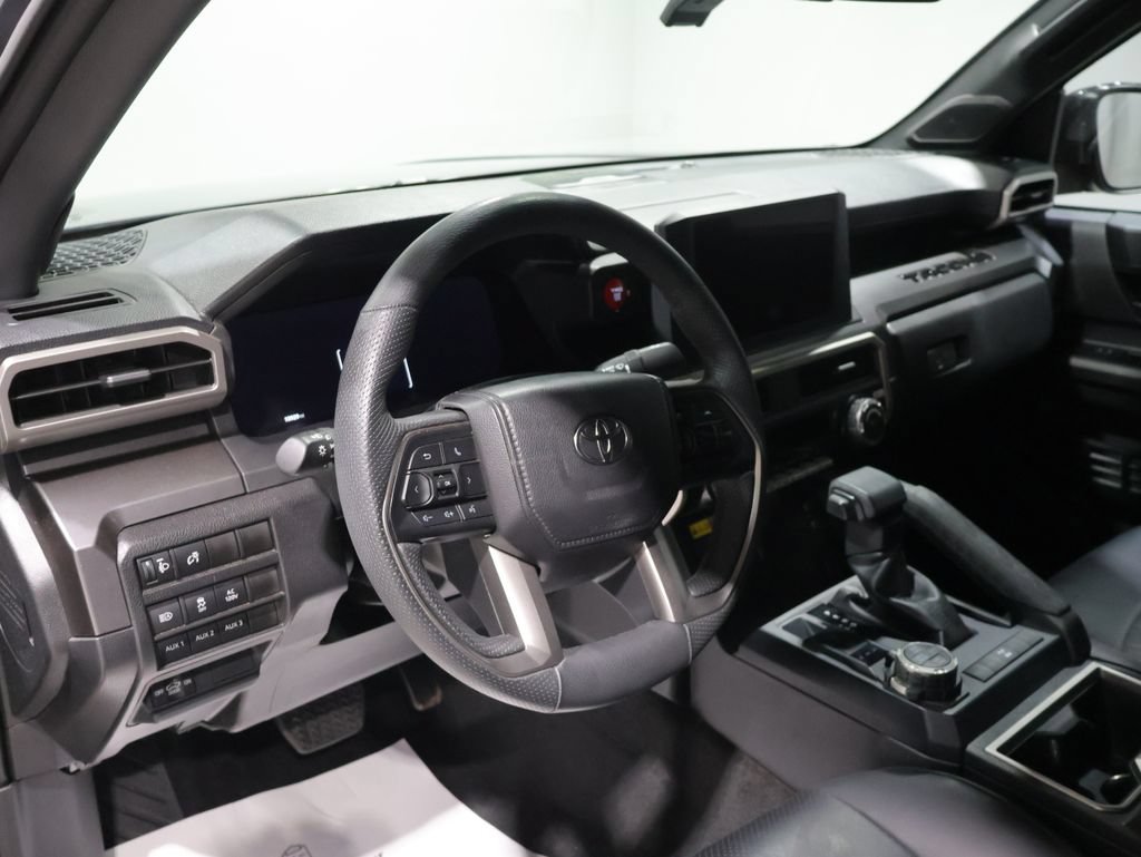 Certified 2025 Toyota Tacoma TRD Off-Road w/ TRD Off Road Upgrade Package AWD/4WD image 16