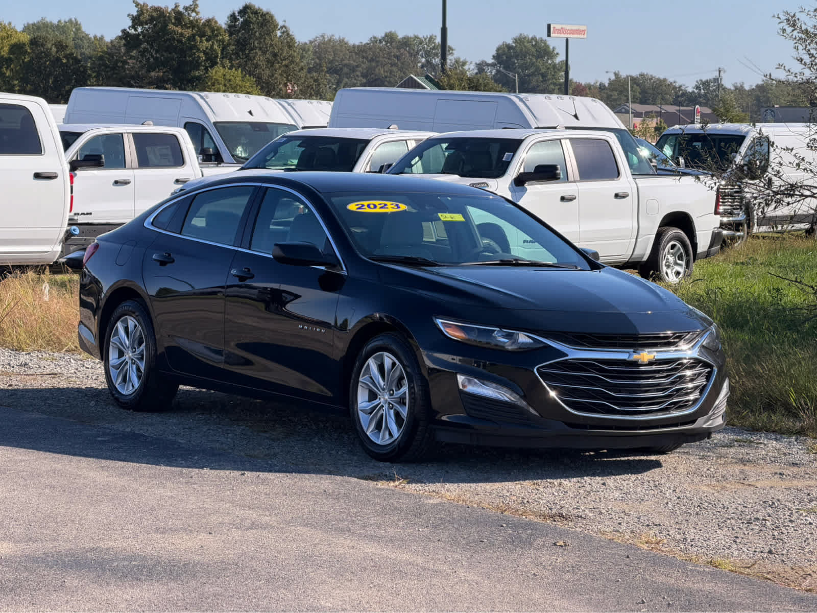 Used 2023 Chevrolet Malibu LT FWD image 1