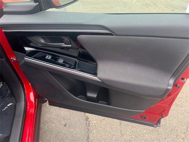 Used 2024 Subaru Solterra Premium image 23