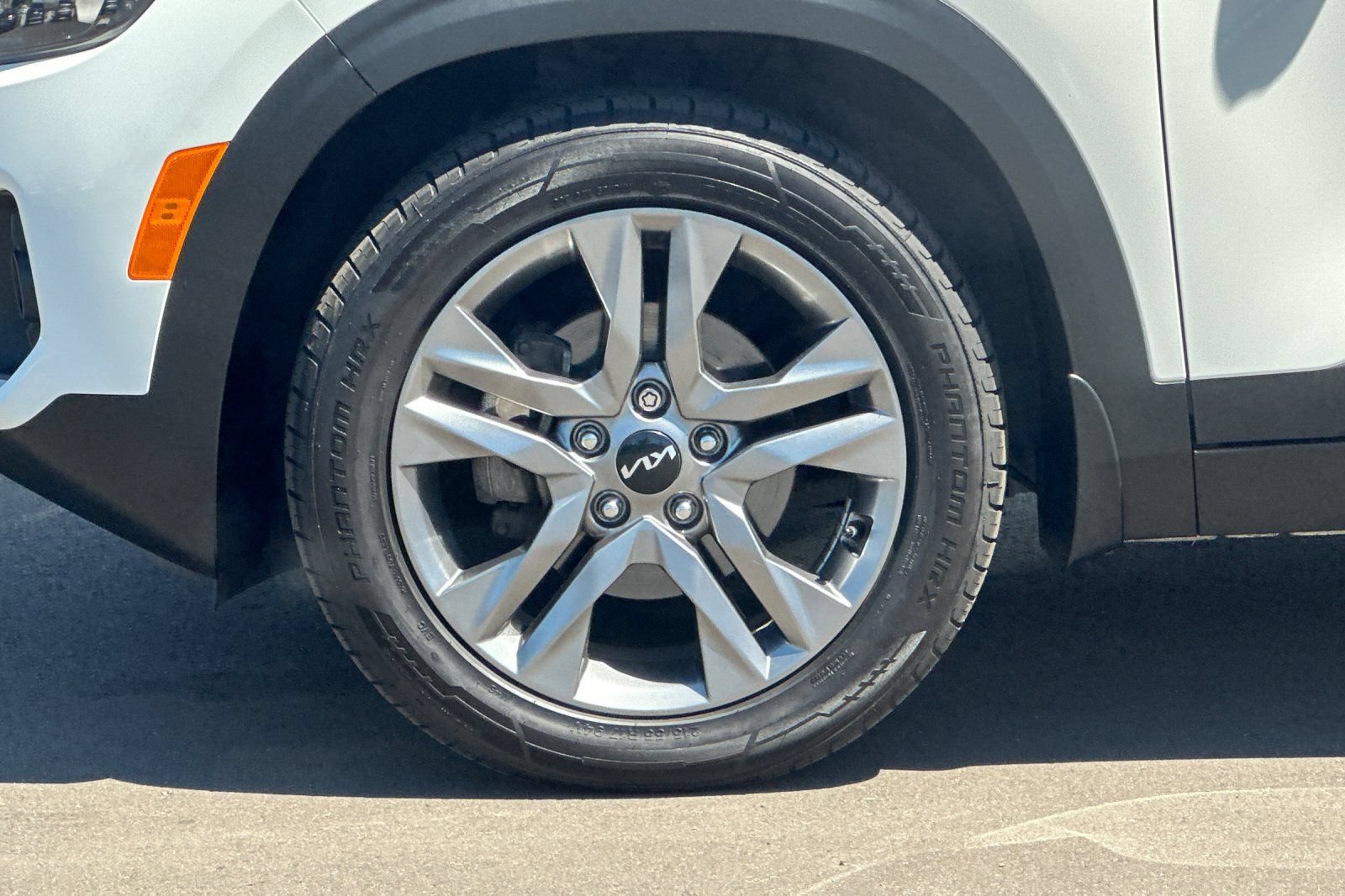 Used 2023 Kia Seltos S FWD image 36