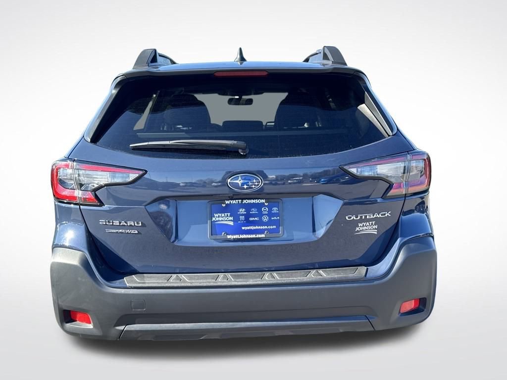 Used 2025 Subaru Outback Premium w/ Popular Package #1A image 4