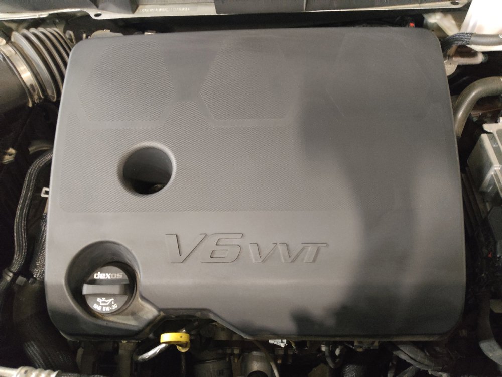 Used 2022 Chevrolet Traverse LS FWD image 30