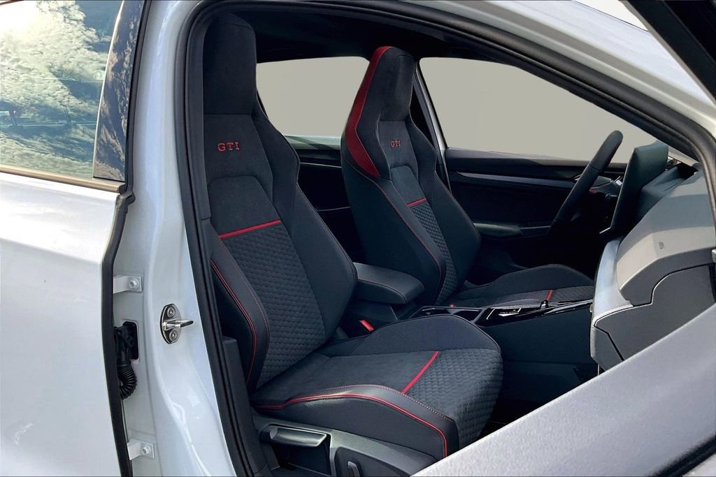 New 2026 Volkswagen GTI SE image 29