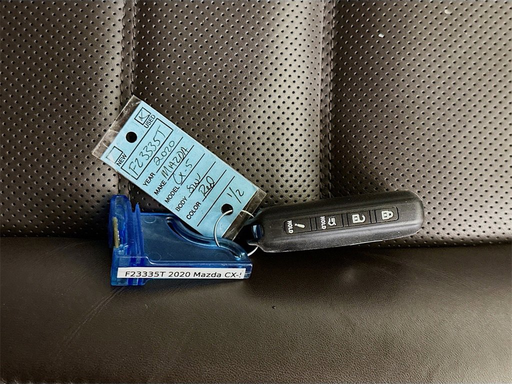 Used 2020 MAZDA CX-5 Signature image 33