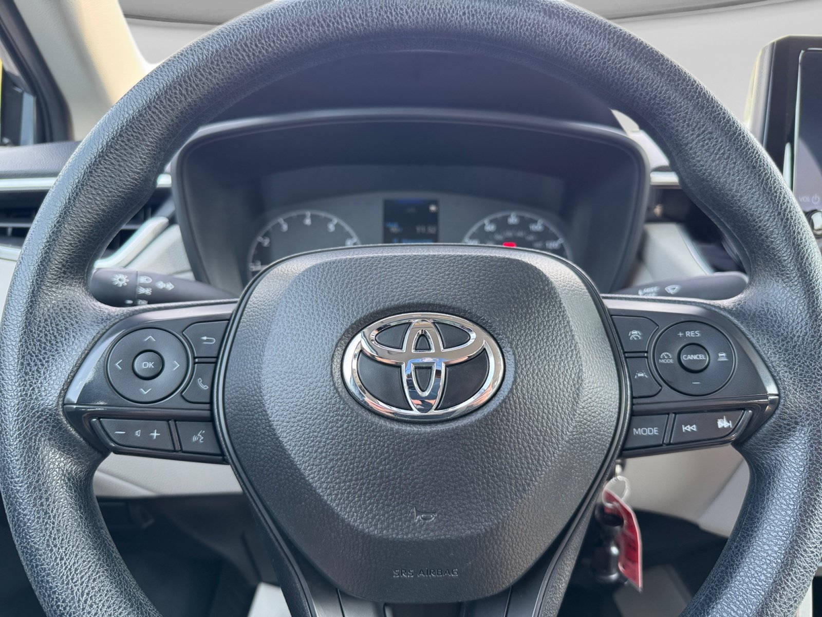 Used 2024 Toyota Corolla Cross L AWD/4WD image 16