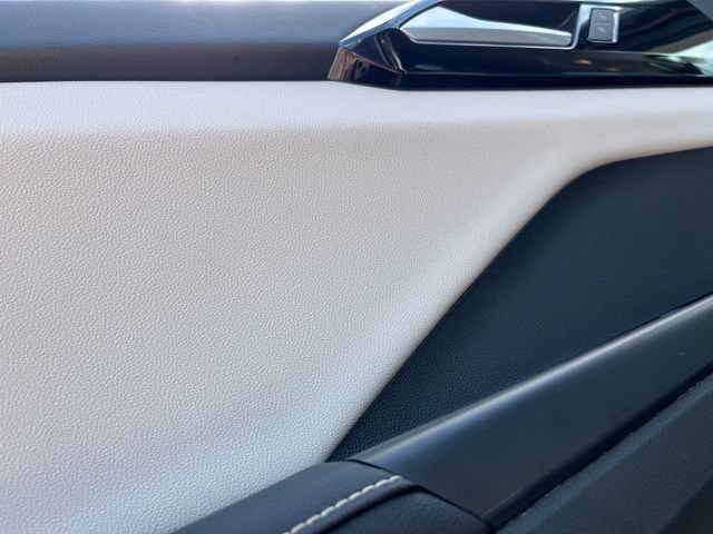 Certified 2025 Volkswagen Taos S AWD/4WD image 10