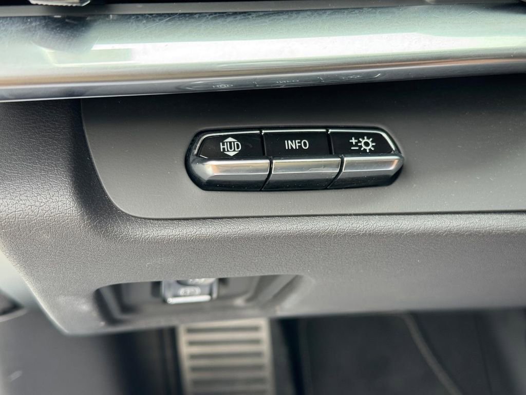 Used 2021 Chevrolet Corvette Stingray Preferred Cpe w/ 2LT image 18