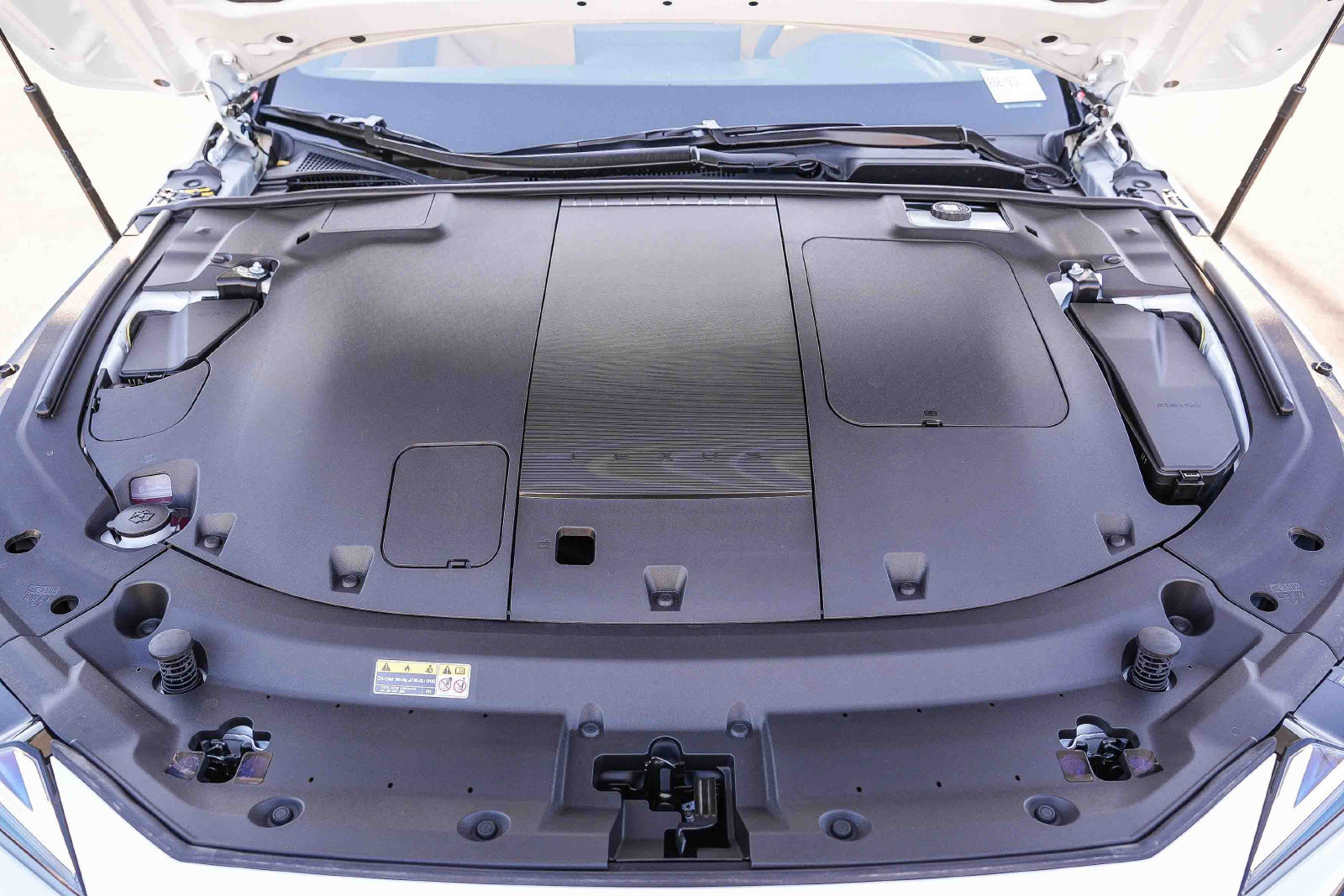New 2026 Lexus ES 350e w/ Convenience Package FWD image 15