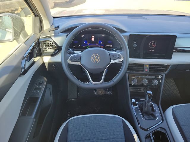 New 2026 Volkswagen Taos S image 11