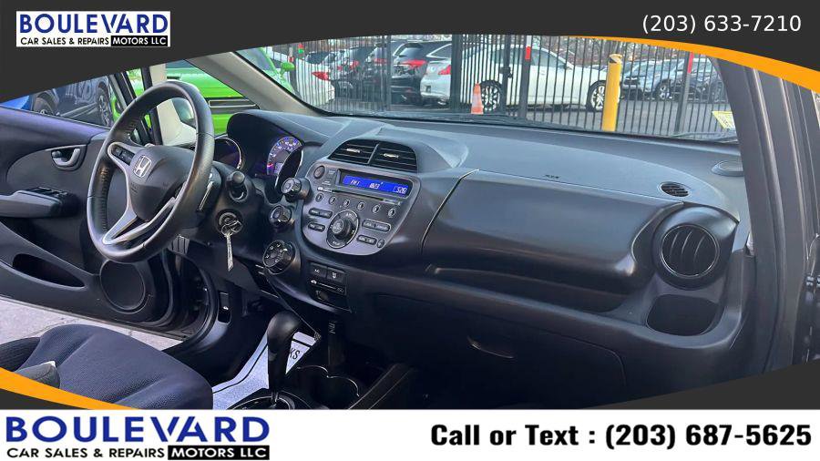 Used 2013 Honda Fit Sport image 19