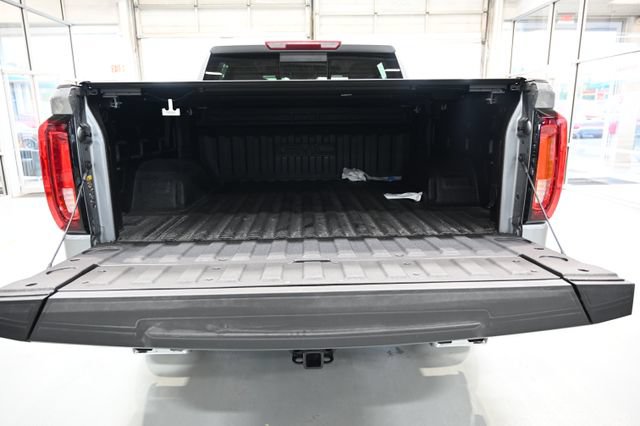 New 2026 GMC Sierra 1500 SLT w/ SLT Premium Plus Package AWD/4WD image 8