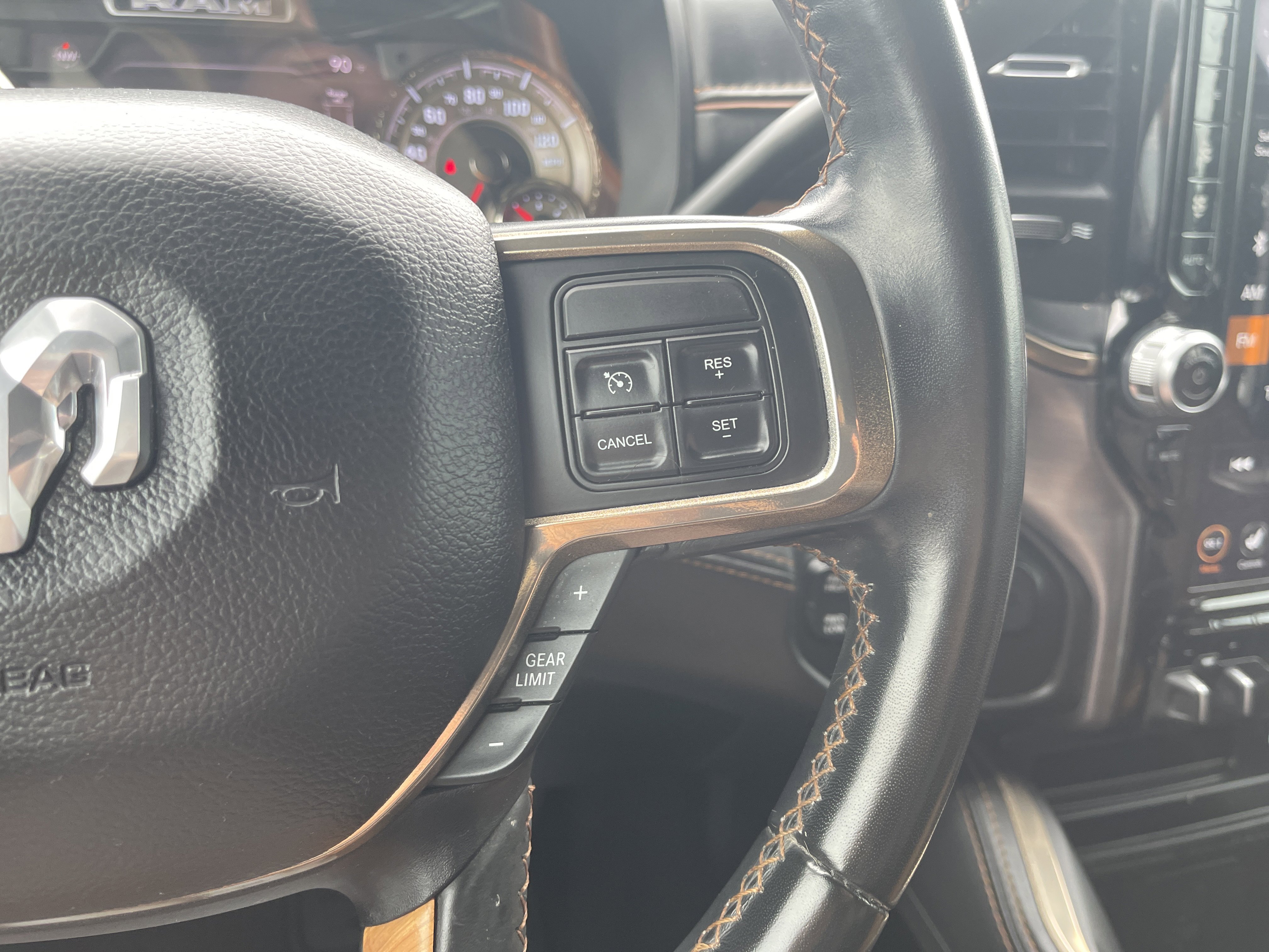 Used 2021 RAM 2500 Limited AWD/4WD image 20