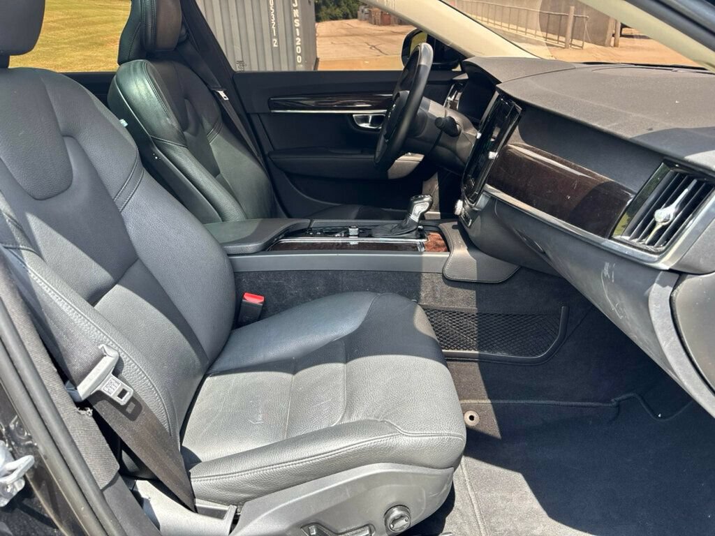 Used 2019 Volvo S90 T6 Momentum AWD/4WD image 14