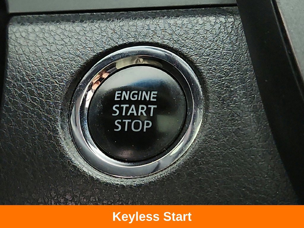 Used 2018 Toyota Camry XLE w/ Audio Package FWD image 20