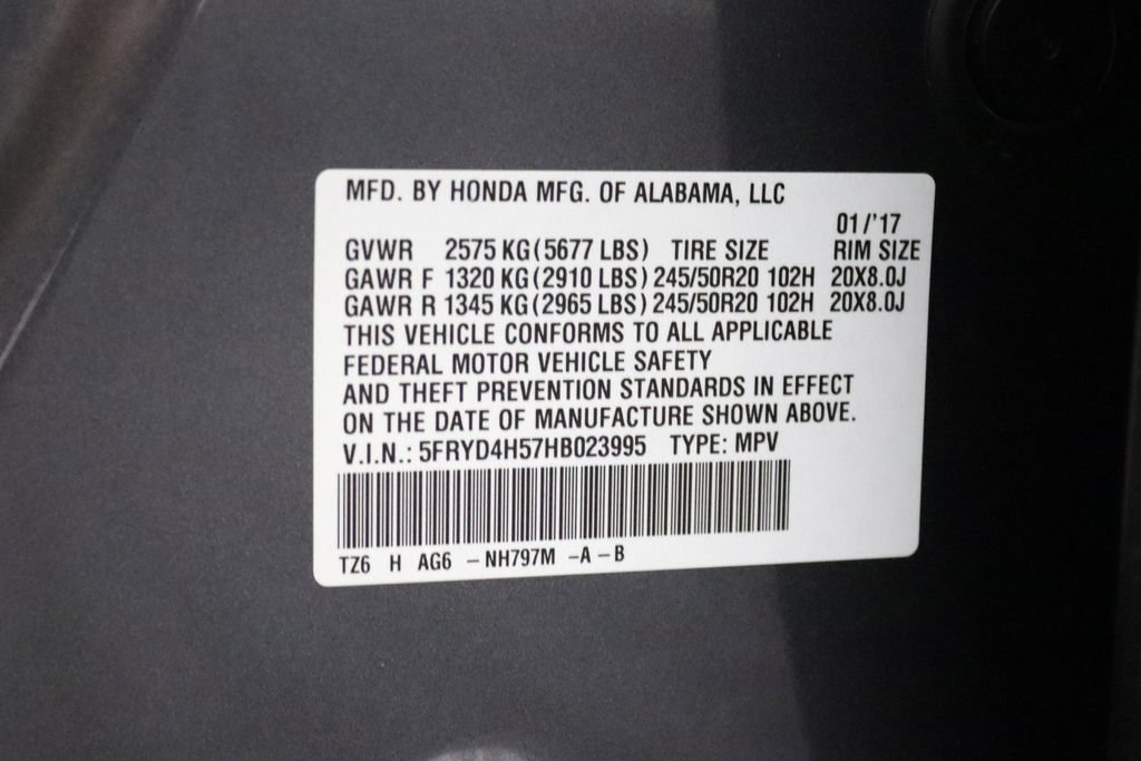 Used 2017 Acura MDX w/ Technology Package AWD/4WD image 26