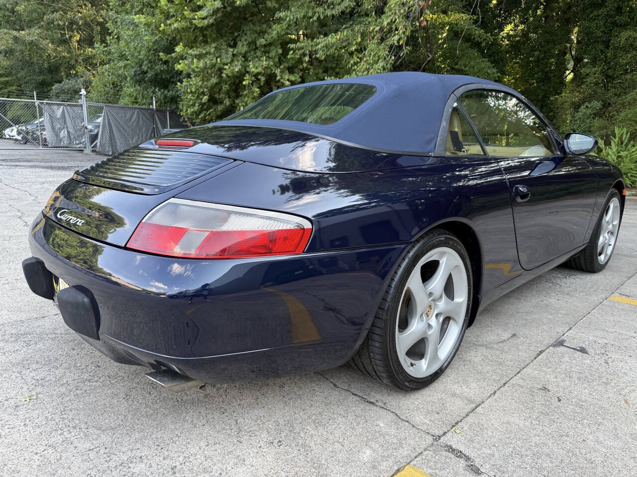 Used 2000 Porsche 911 Carrera RWD image 14
