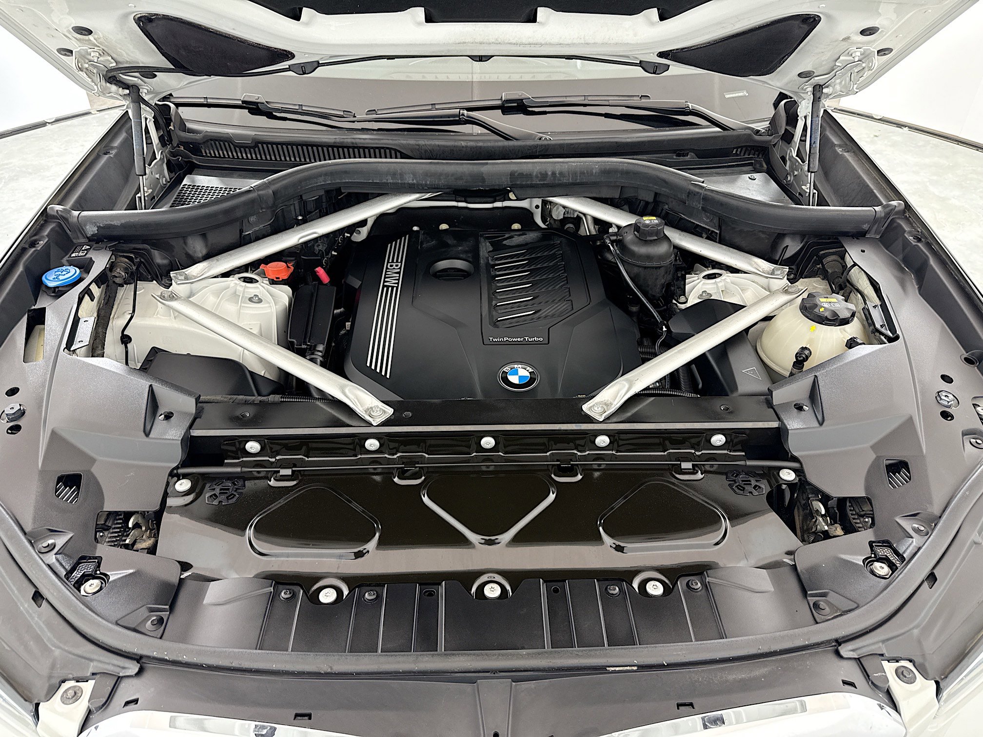 Used 2020 BMW X5 xDrive40i w/ Convenience Package image 29