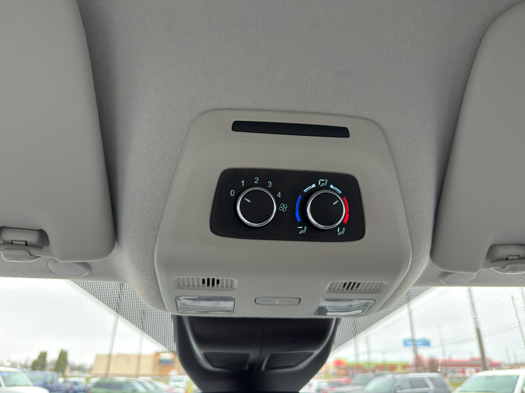 Used 2023 Ford Transit 350 XL image 16