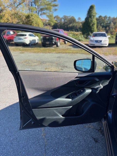 Used 2024 Subaru Crosstrek 2.0i Premium image 11