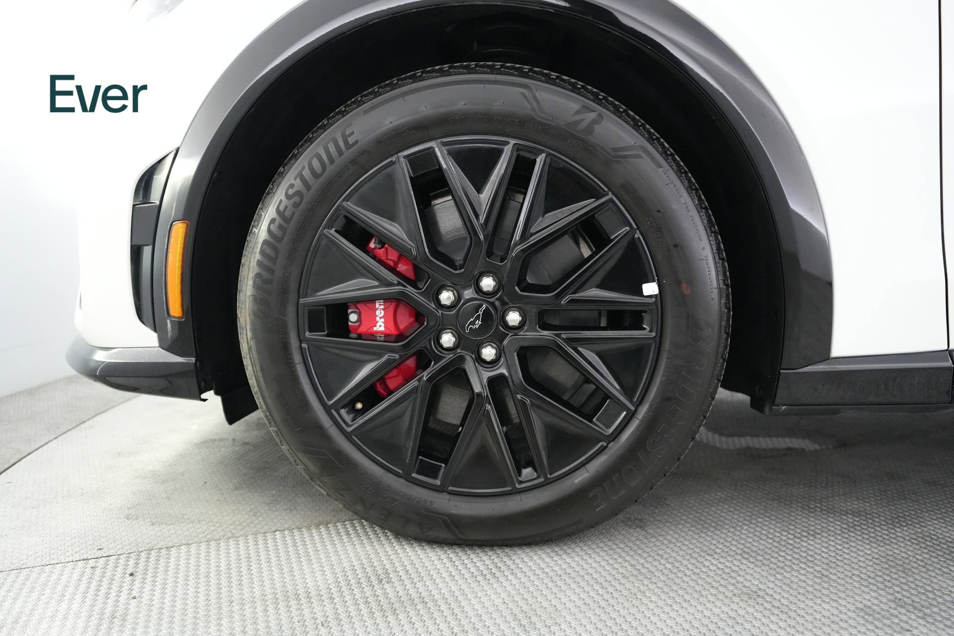 Used 2025 Ford Mustang Mach-E Premium w/ Sport Appearance Package image 19