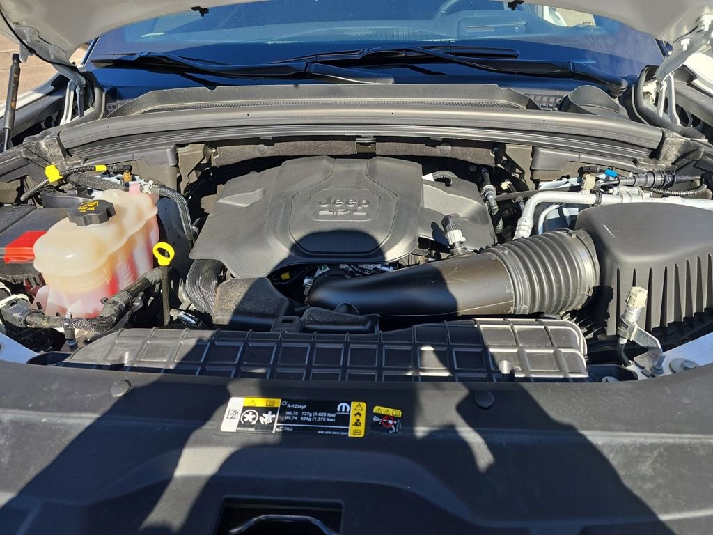 Used 2024 Jeep Grand Cherokee L Summit w/ Advanced Protech Group IV image 24