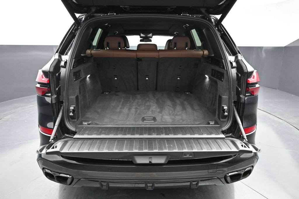 Used 2026 BMW X5 M60i AWD/4WD image 11