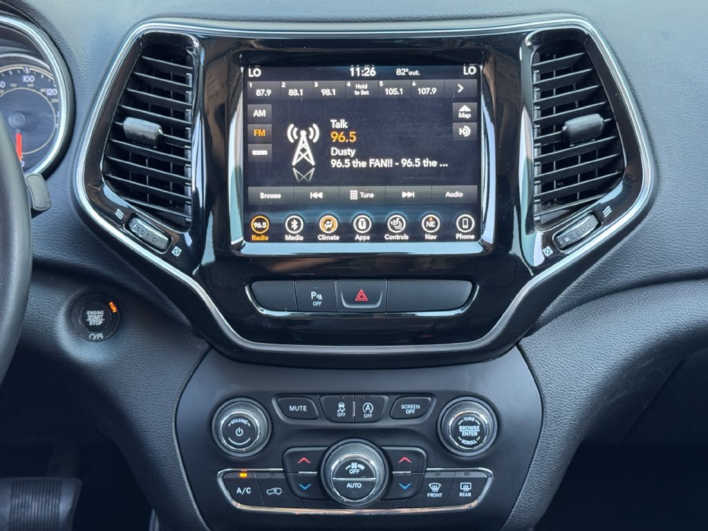 Used 2019 Jeep Cherokee Limited AWD/4WD image 19