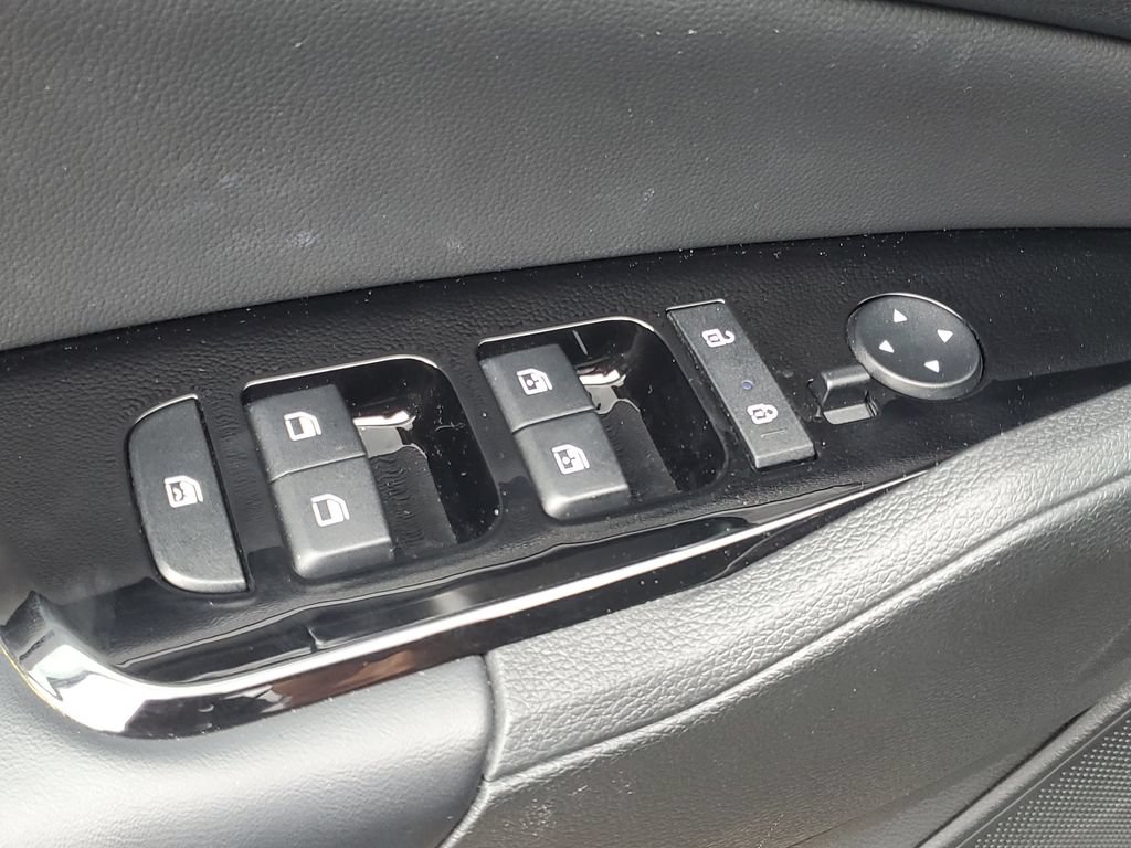 Certified 2024 Kia Sportage EX AWD/4WD image 10