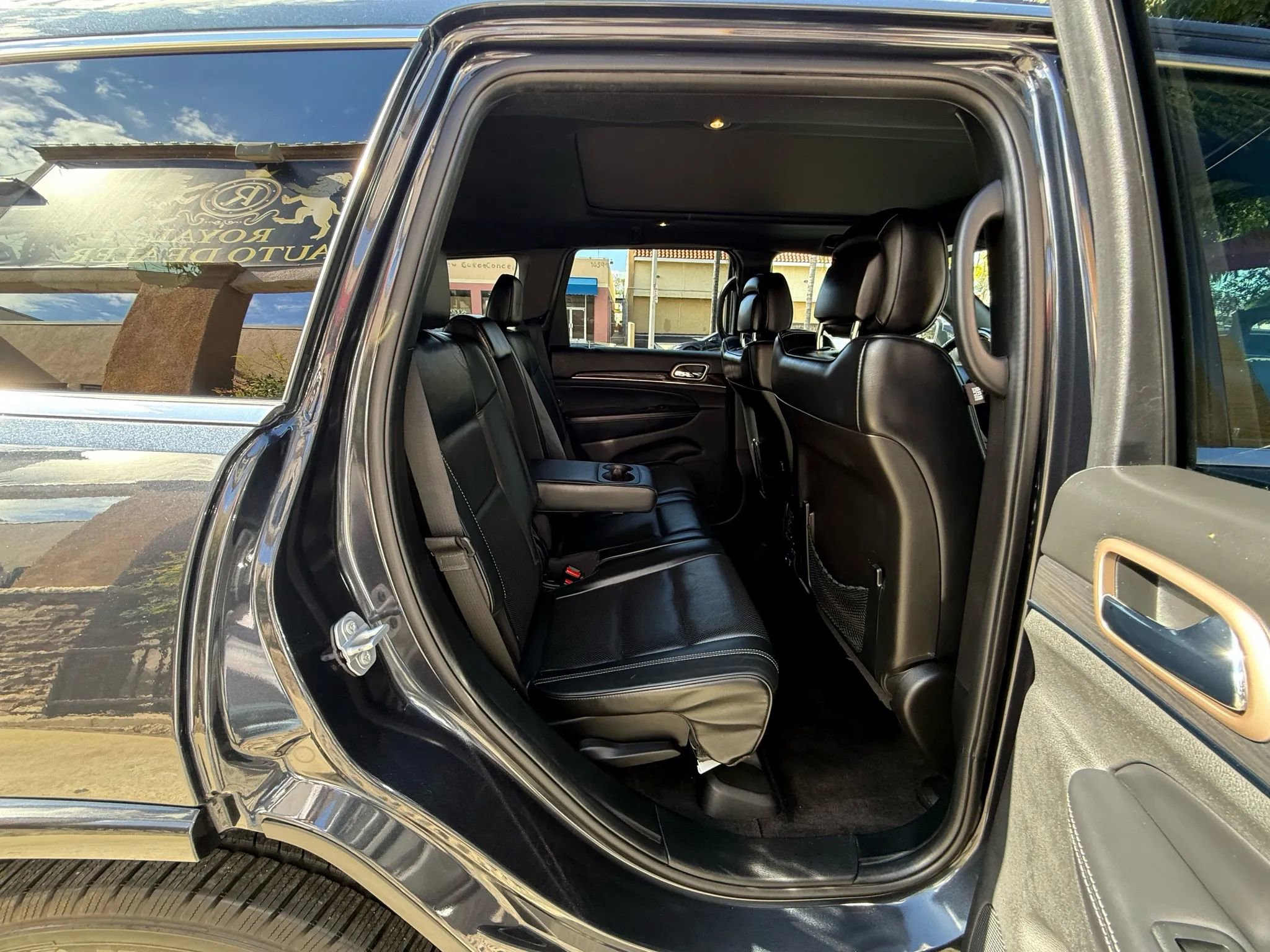 Used 2016 Jeep Grand Cherokee Overland image 18