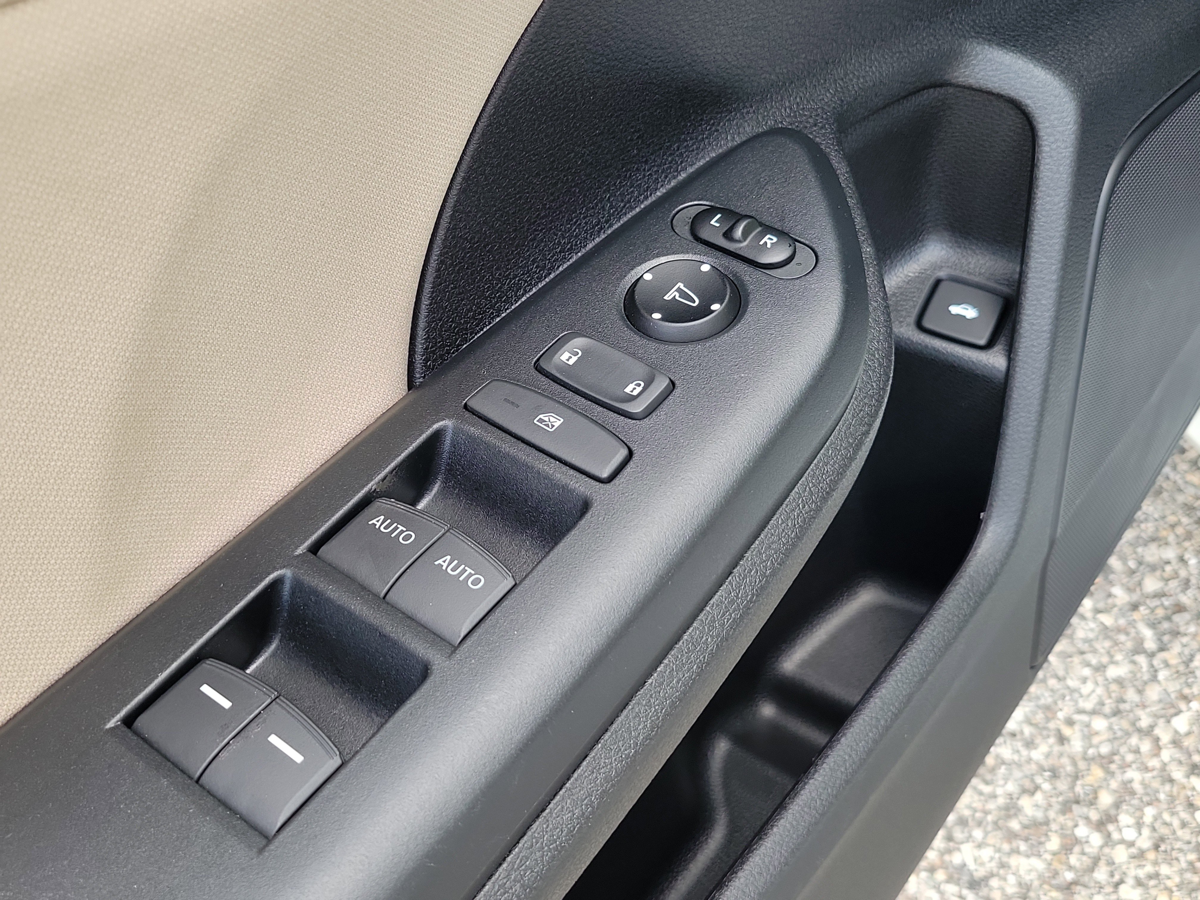 Used 2016 Honda Civic EX image 24