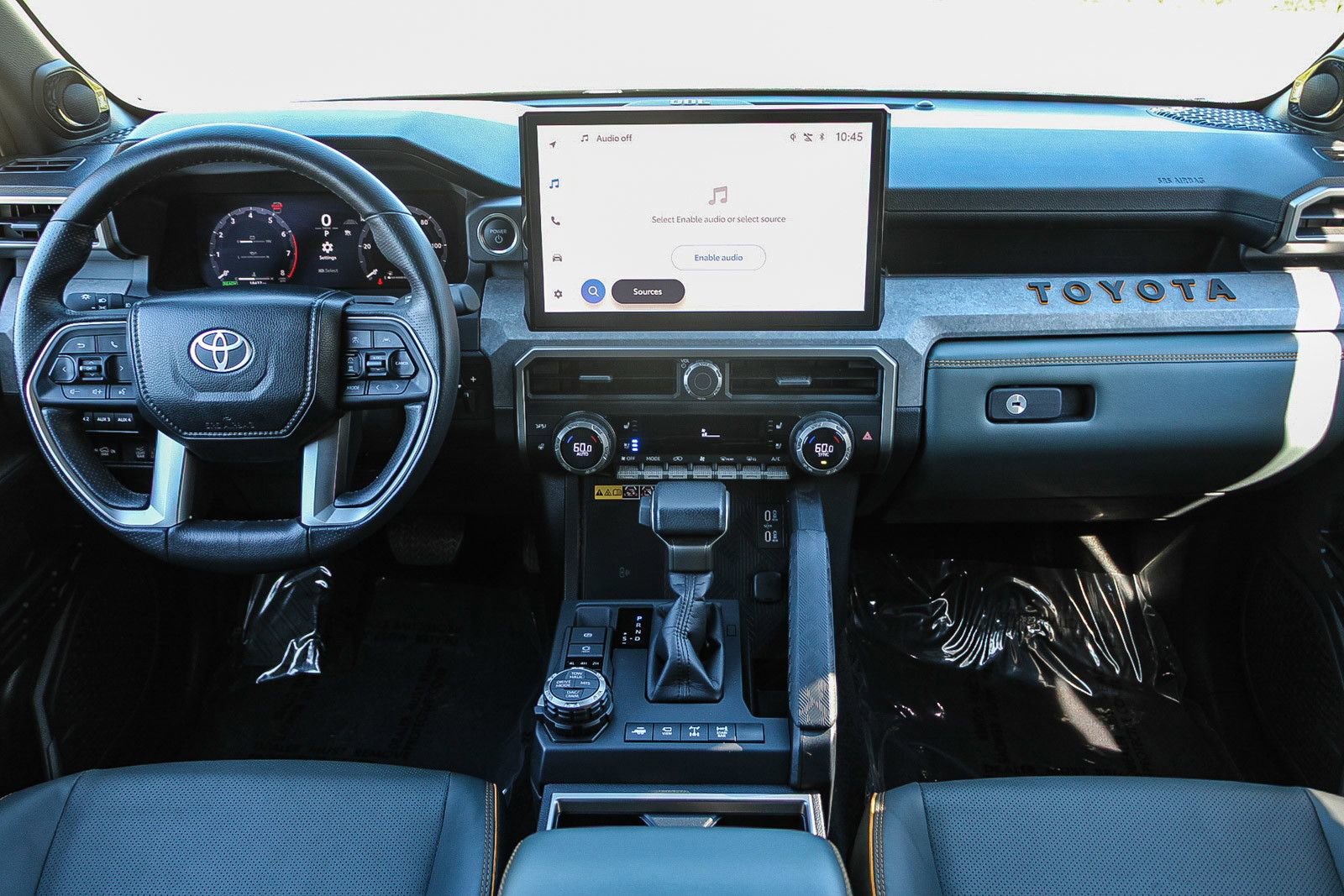 Used 2025 Toyota 4Runner Trailhunter AWD/4WD image 12