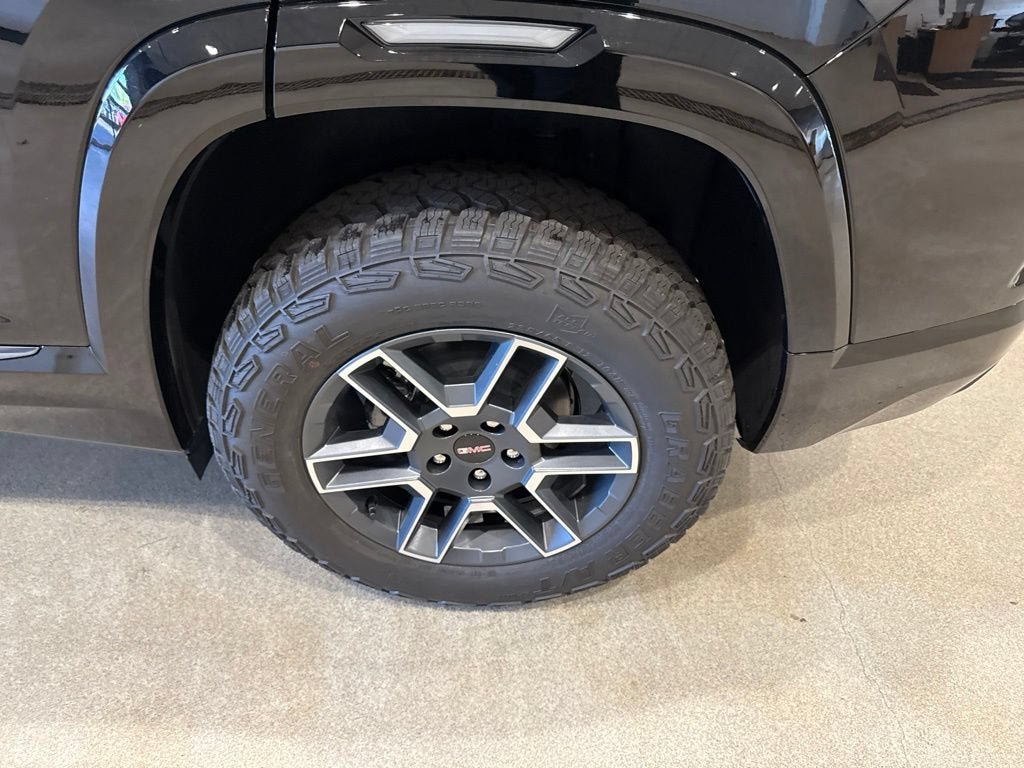 New 2026 GMC Terrain AT4 AWD/4WD image 10
