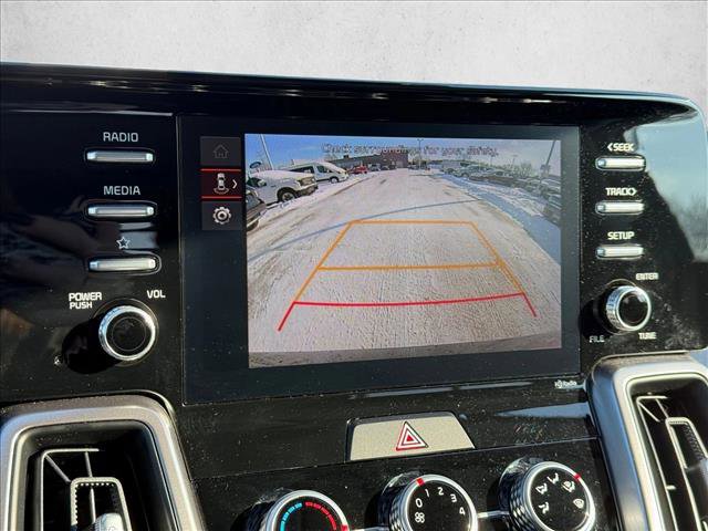 Used 2023 Kia Sorento LX image 13