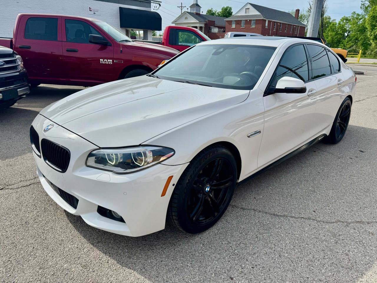 Used 2016 BMW 550i xDrive Sedan AWD/4WD image 3