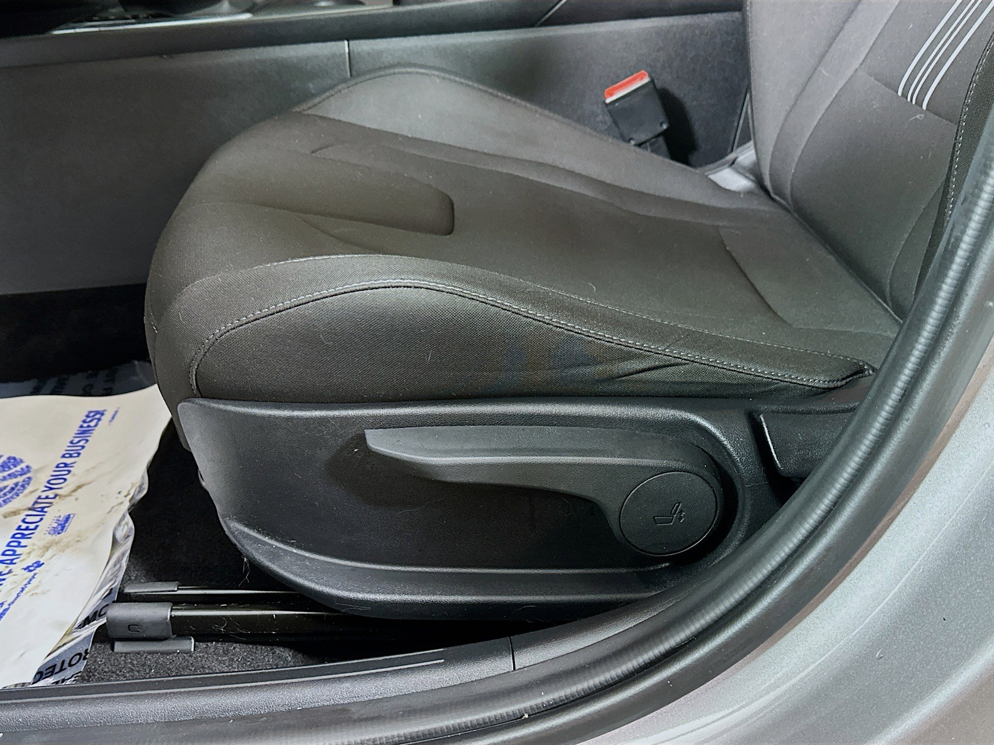 Used 2024 Hyundai Elantra SEL image 19