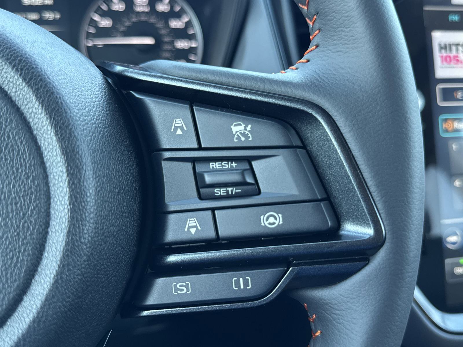 New 2025 Subaru Crosstrek 2.5i Limited w/ Popular Package #3A image 16