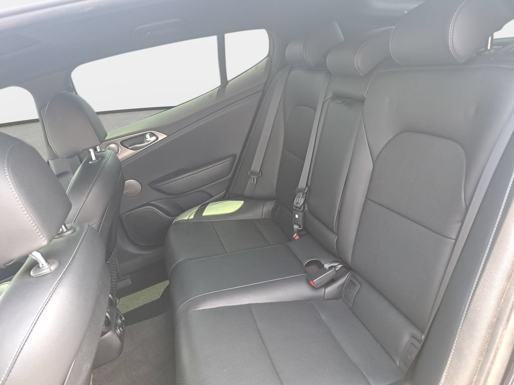 Used 2020 Kia Stinger GT1 AWD/4WD image 14