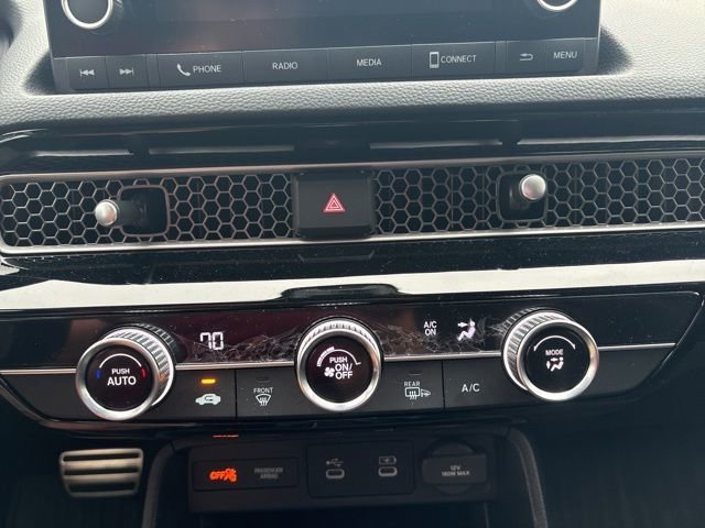 Certified 2025 Honda Civic Sport image 15