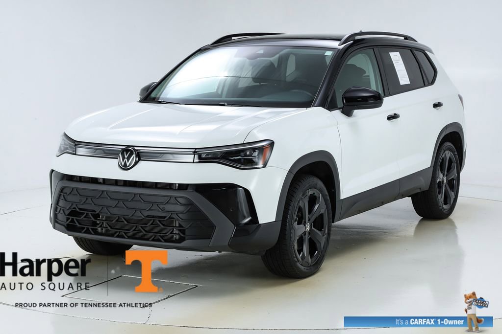 Used 2025 Volkswagen Taos SE image 39