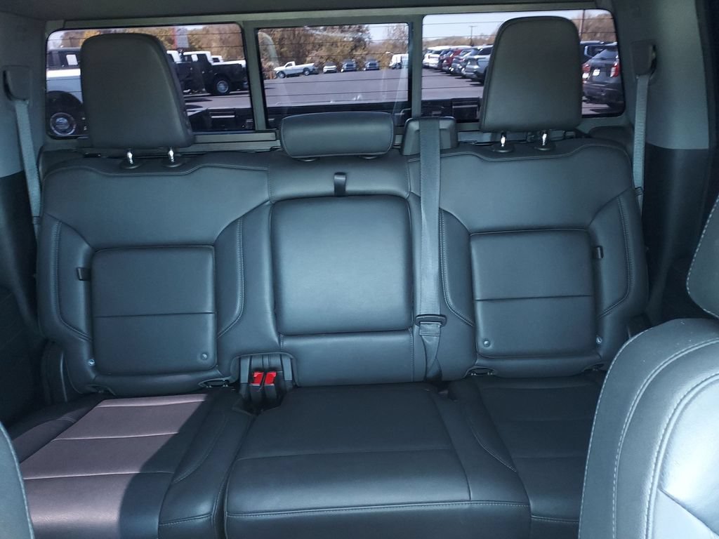 Used 2022 GMC Sierra 1500 Elevation w/ Elevation Premium Package AWD/4WD image 13