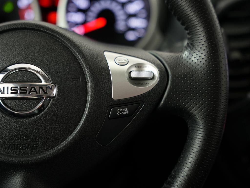 Used 2011 Nissan Juke SL w/ Sport Pkg AWD/4WD image 13