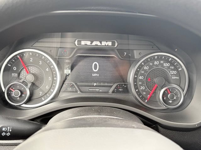 New 2026 RAM 1500 Express AWD/4WD image 18