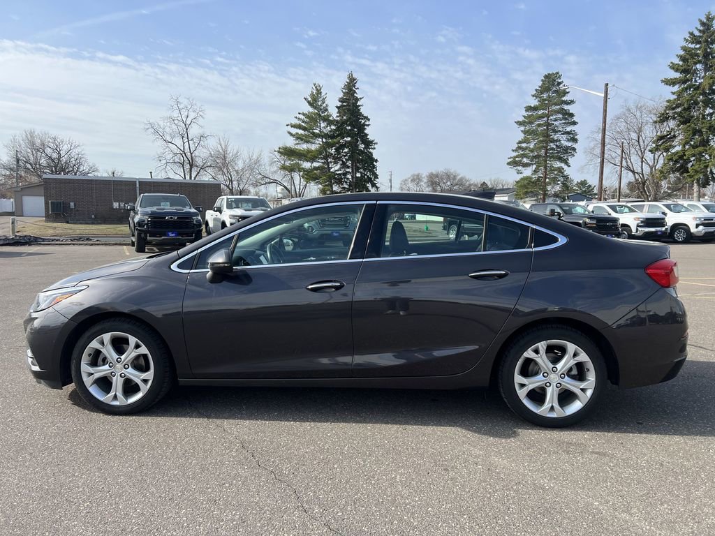 Certified 2017 Chevrolet Cruze Premier image 6